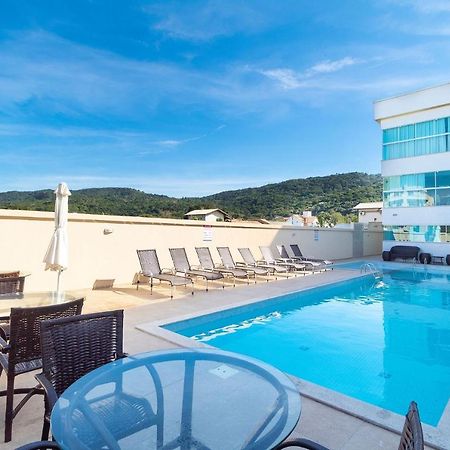 Aluguel Apartamento 2 Quartos Piscina Bombas Sc 419 Lejlighed Bombinhas Eksteriør billede