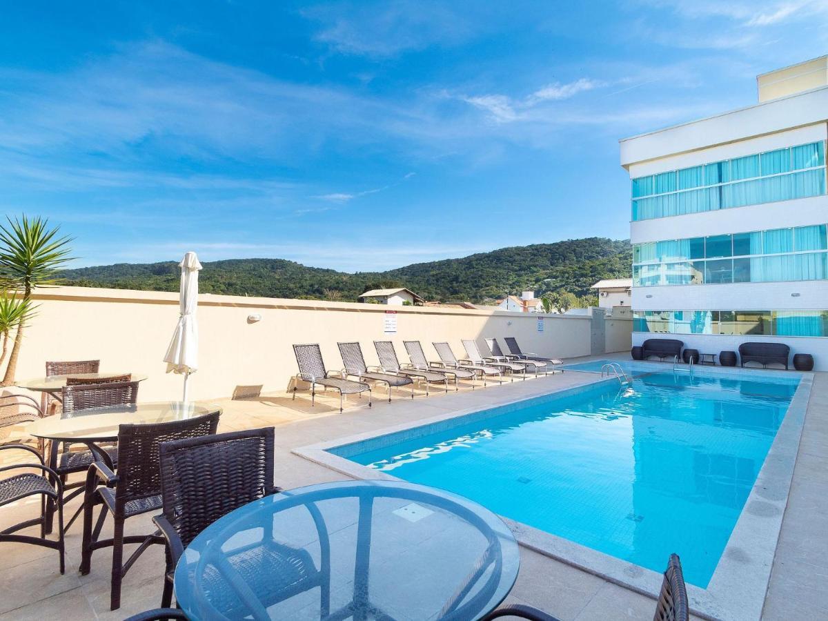 Aluguel Apartamento 2 Quartos Piscina Bombas Sc 419 Lejlighed Bombinhas Eksteriør billede